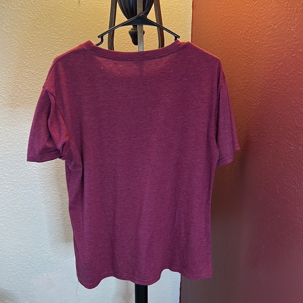 Cute t-shirt! - Picture 2 of 3